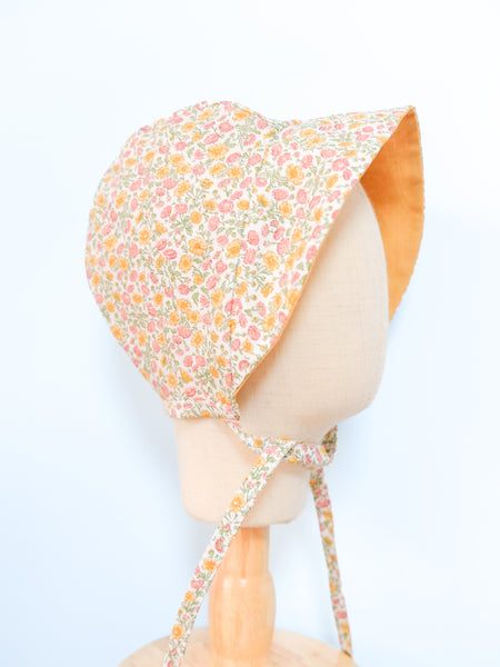 英國LIBERTY FABRICS歐式復古印花雙面穿戴嬰兒遮陽帽 - Freja Daisy|LIBERTY FABRICS Reversible Vintage Baby Bonnet - Freja Daisy