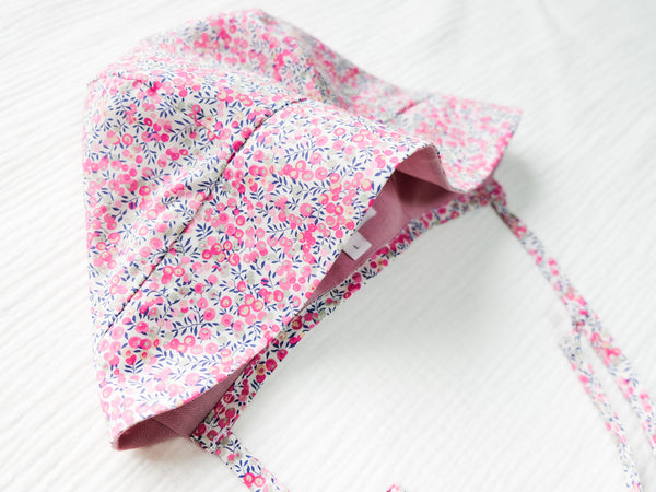 英國LIBERTY FABRICS歐式復古印花雙面穿戴嬰兒遮陽帽 - Wiltshire Bud｜LIBERTY FABRICS Reversible Vintage Baby Bonnet - Wiltshire Bud