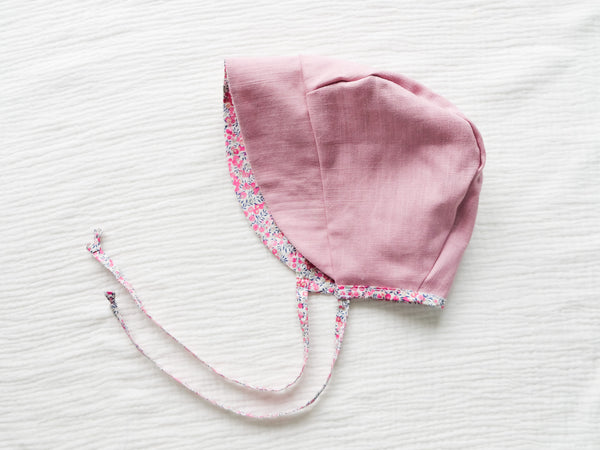 英國LIBERTY FABRICS歐式復古印花雙面穿戴嬰兒遮陽帽 - Wiltshire Bud｜LIBERTY FABRICS Reversible Vintage Baby Bonnet - Wiltshire Bud