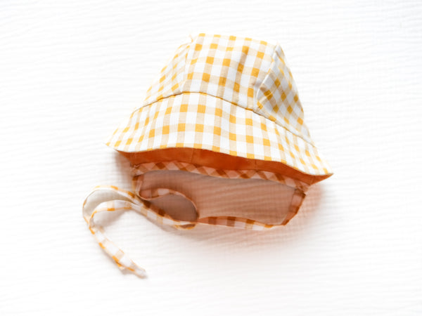 BOBO CHÉRIS 歐式復古雙面穿戴手工嬰兒遮陽帽 - 經典黃格紋｜Reversible Vintage Baby Bonnet - Yellow Gingham